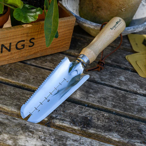 RHS Weeding Trowel