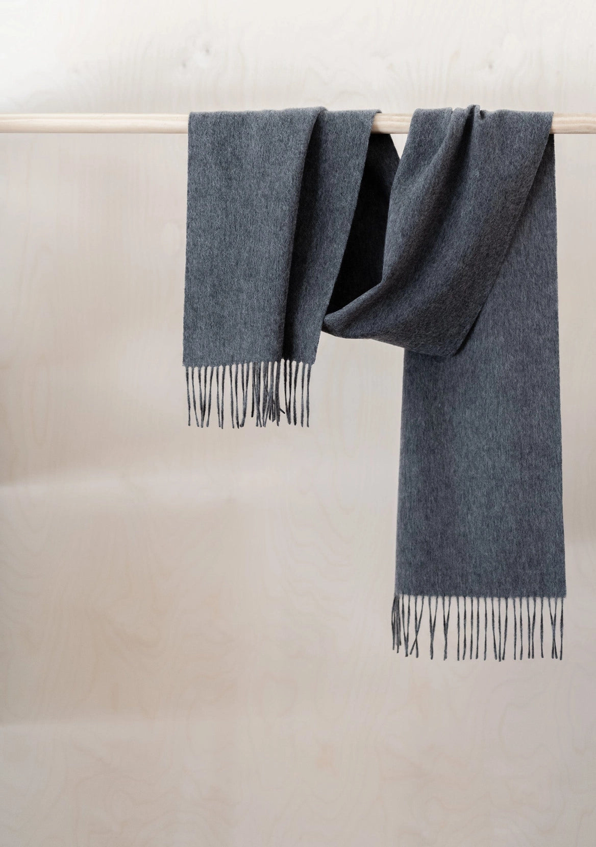 Lambswool Scarf in Charcoal