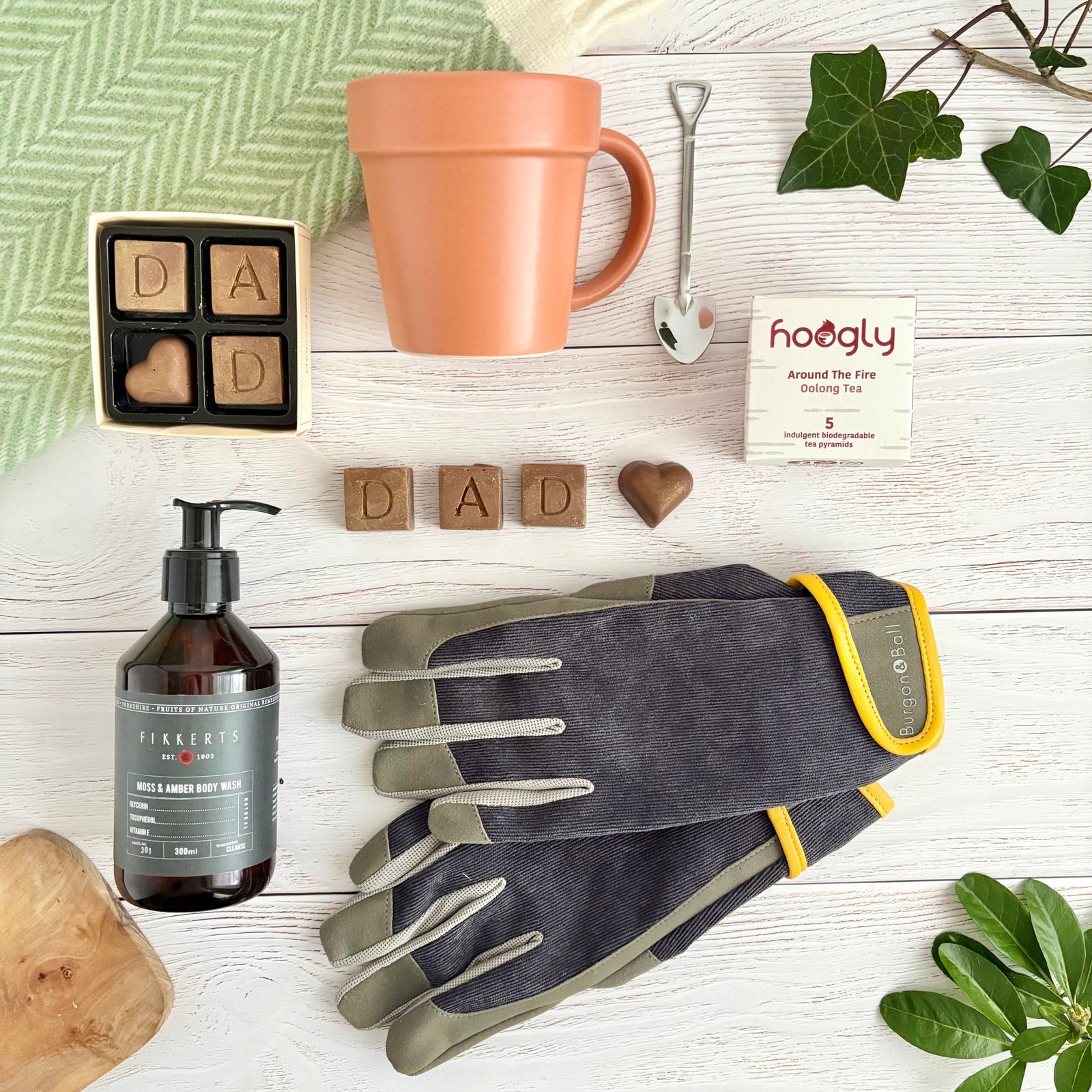 Father’s Day Gardening Gifts | Thoughtful Garden Gifts for Dad UK