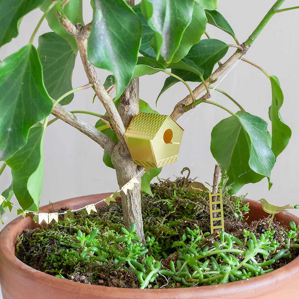 Plant Decoration Tiny Birdhouse