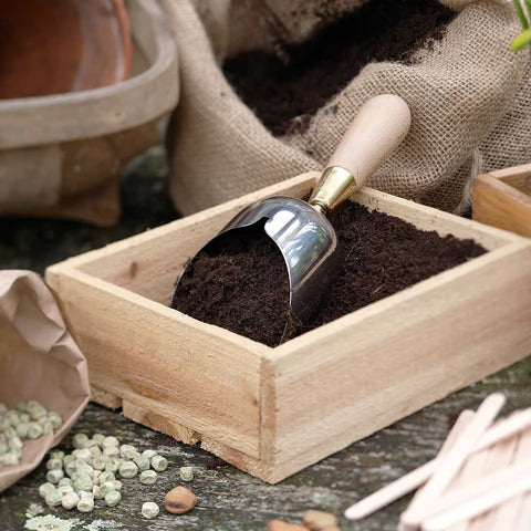 Compost Scoop - Sophie Conran