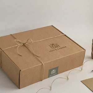 Choose box, basket or trug + card