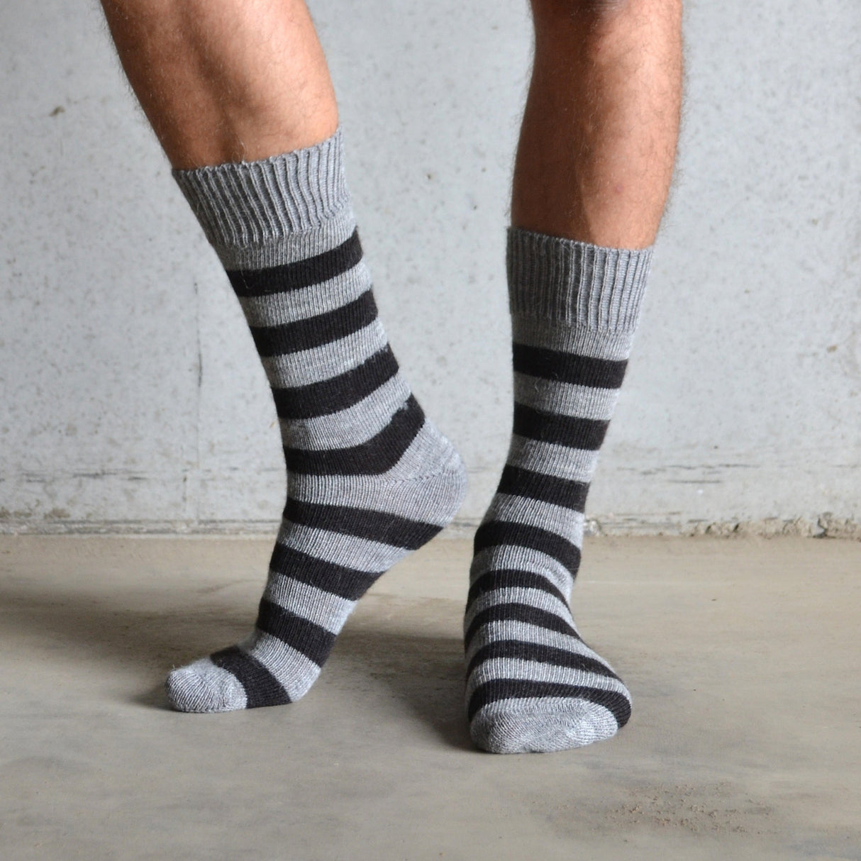 Alpaca Day Socks - Mens