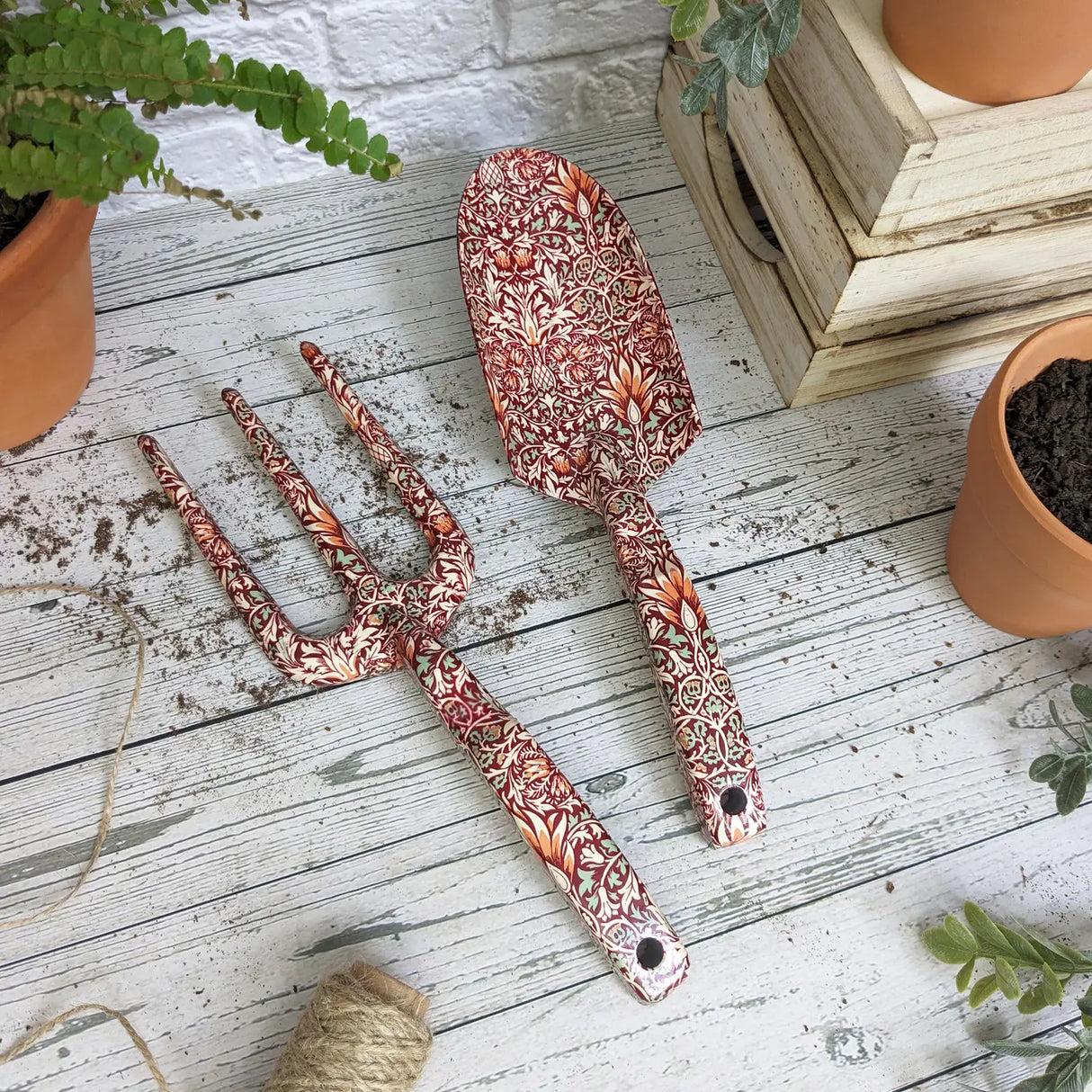 Fork and Trowel Set - William Morris Snakeshead