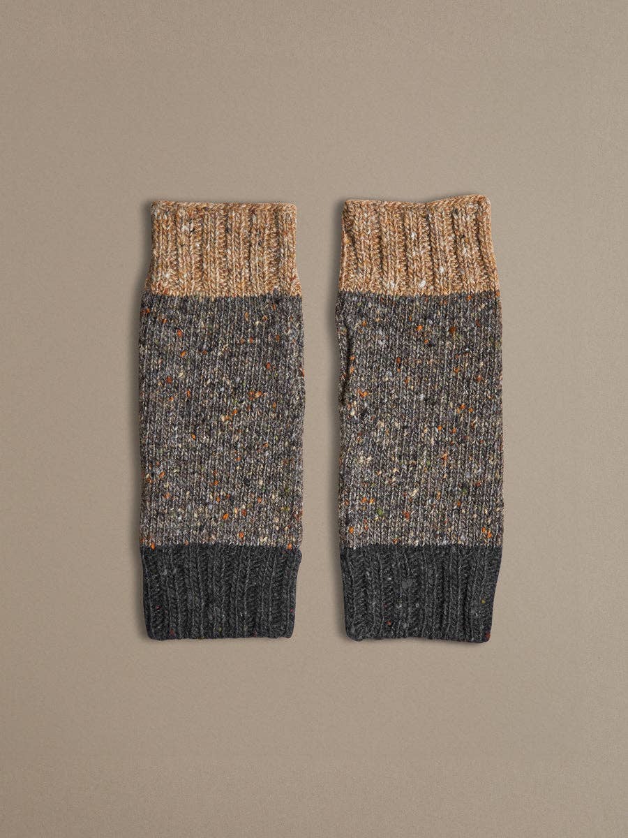 Donegal Wool Wrist Warmers | Grey Fleck